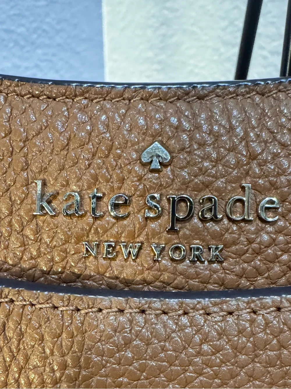 Kate Spade S338 Pebbled Leather Cognac Crossbody Bag Adjustable Strap